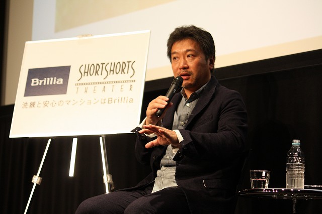 是枝裕和 監督 「#2ドキュメンタリー制作時代から学ぶ完成への輪郭」動画書き