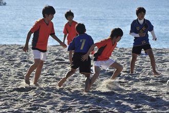 'Transit Visuals' is screening online 